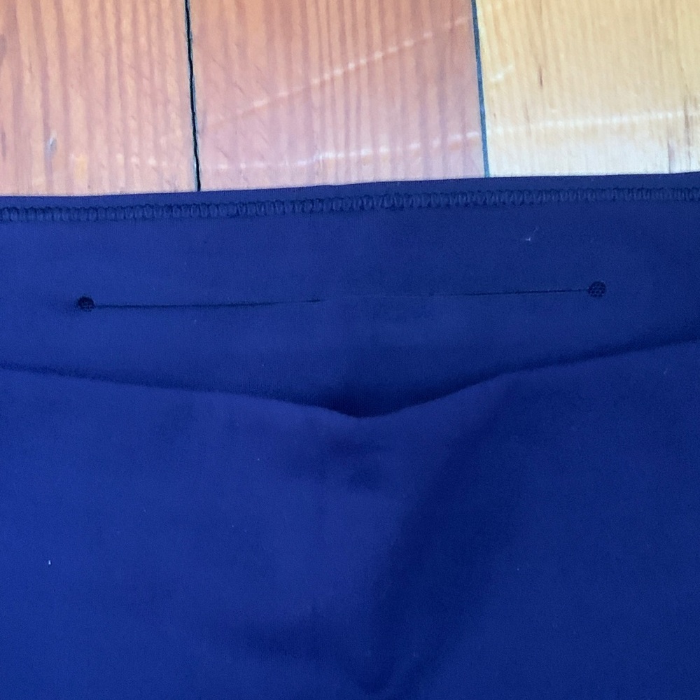 Lululemon In Movement Crop - Picture 8 of 11
